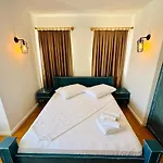 Müptela Alaçatı Hotel 3*