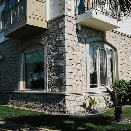 Müptela Alaçatı Hotel 3*