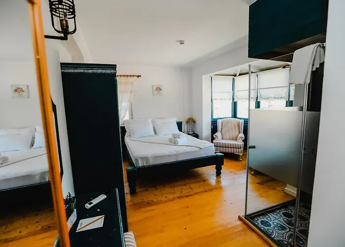 Mueptela Alacati Cesme