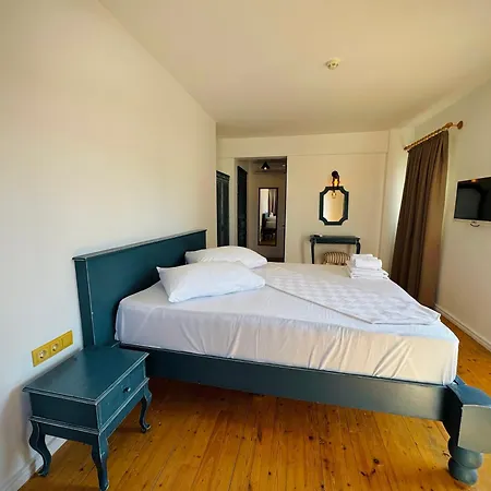 Müptela Alaçatı Otel Çeşme