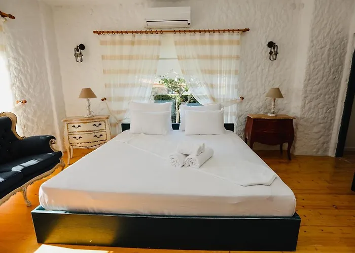 Muptela Alacati Hotel 3*